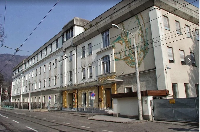 casa mãew.jpg